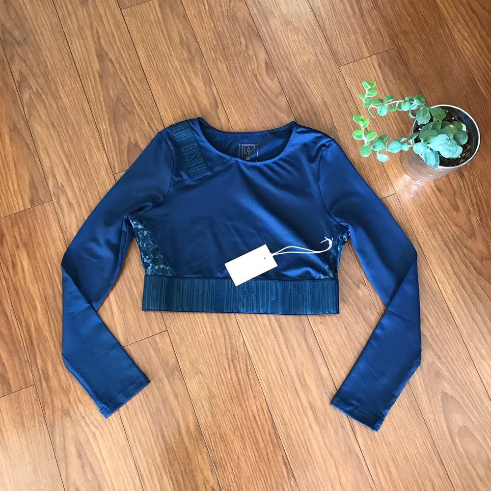 Lime & Vine Chelsea Cropped Long Sleeve Workout Top Size Medium NWT - Picture 2 of 6